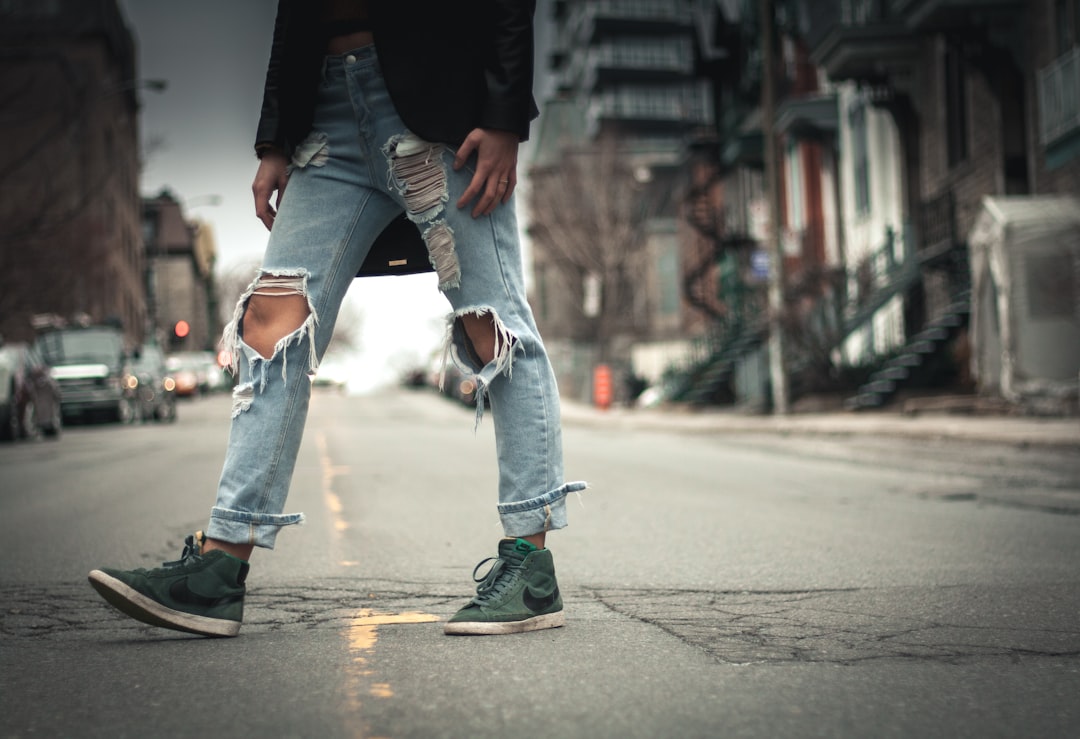 Top Urban Streetwear Fashion Trends for Young Adults in Spring 2024